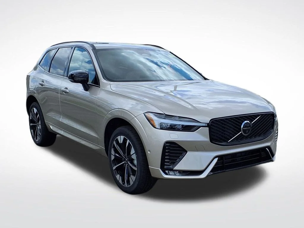 2026 Volvo XC60 Plus