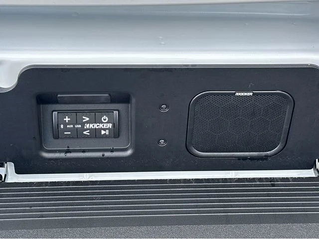 2026 GMC Sierra 1500 AT4X - Photo 13