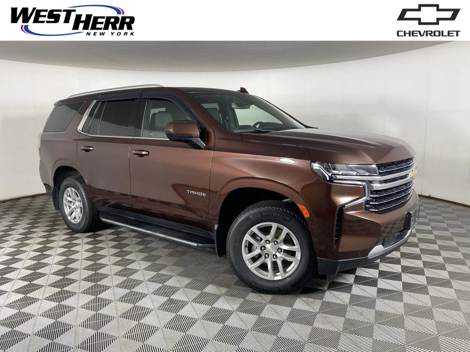 Used 2023 Auburn Metallic Chevrolet LT image 1