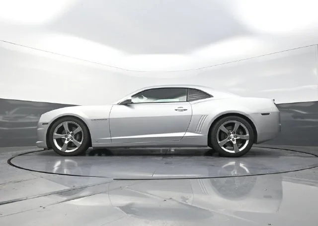 Used 2010 Silver Chevrolet SS image 31
