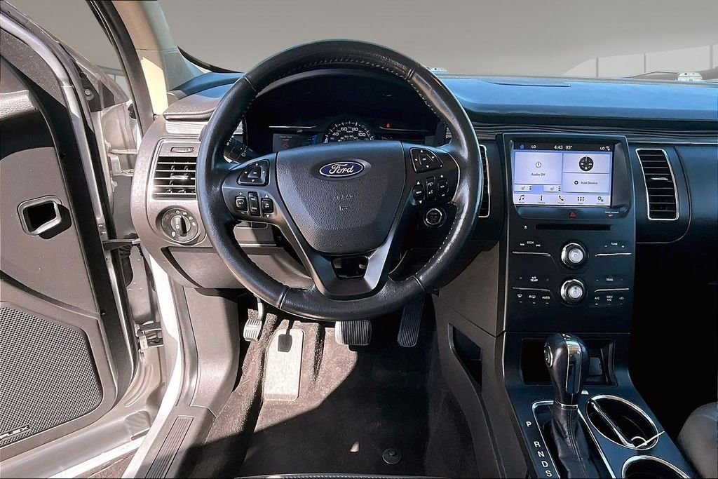 Used 2019 Silver Ford SEL image 5