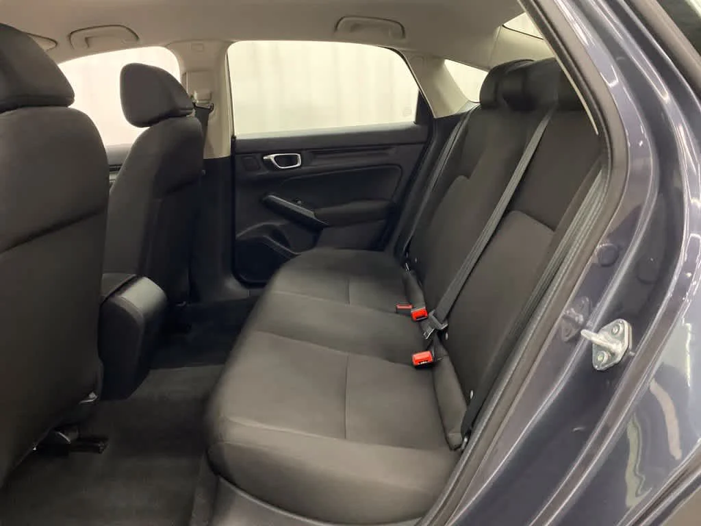 Used 2025  Honda LX image 16