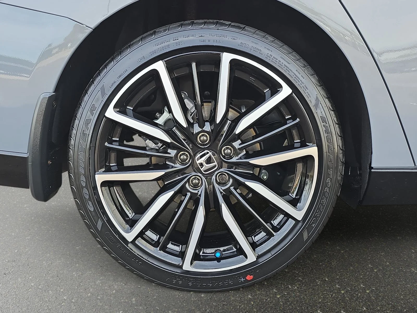 2024 Honda Accord Hybrid Touring - Photo 30