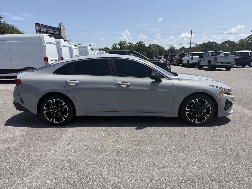 Used 2024 Wolf Gray Kia GT-Line image 5