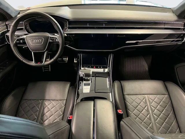 2023 Audi S8 Base - Photo 13