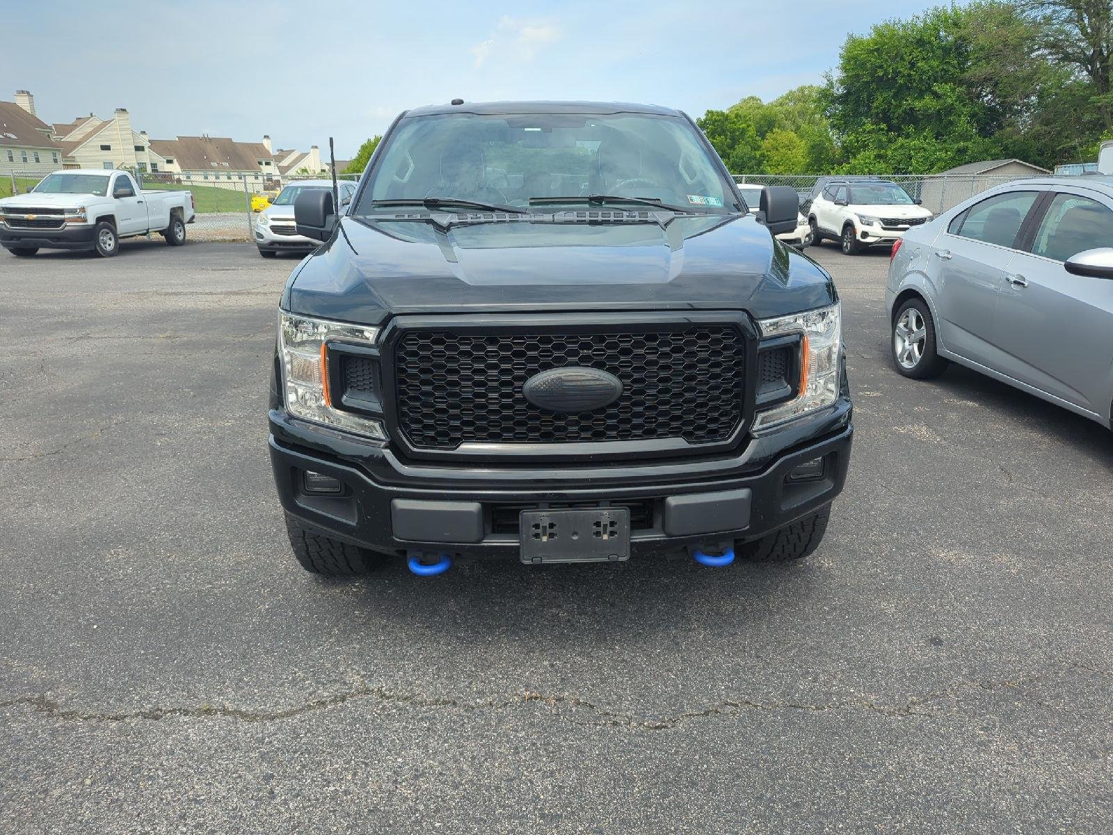 Used 2018 Shadow Black Ford XL image 2