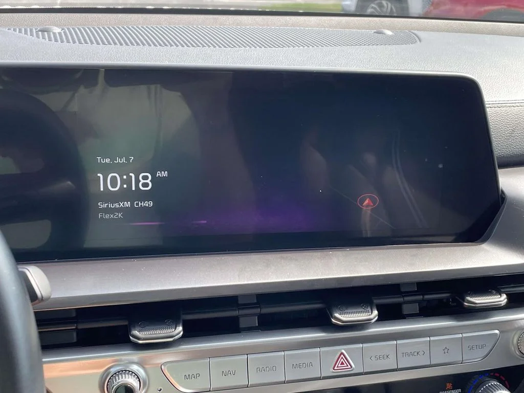 2025 Kia Telluride S - Photo 25