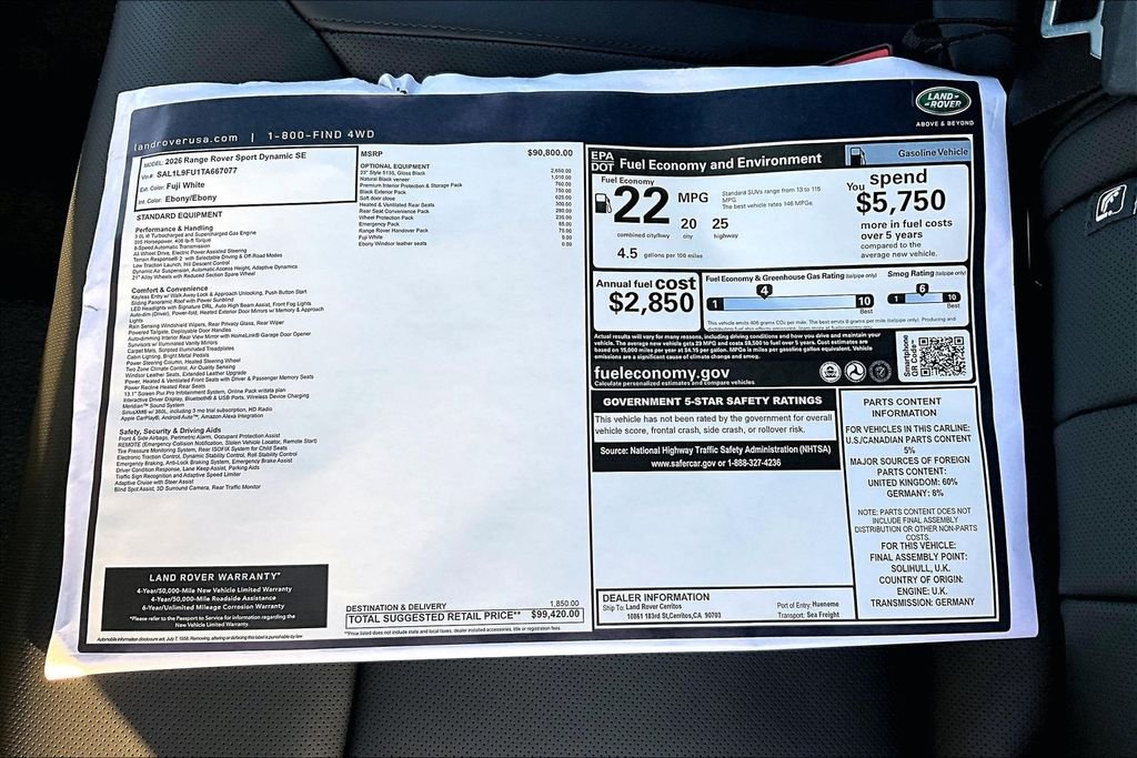 New 2026 FUJI WHITE Land Rover Dynamic SE image 14