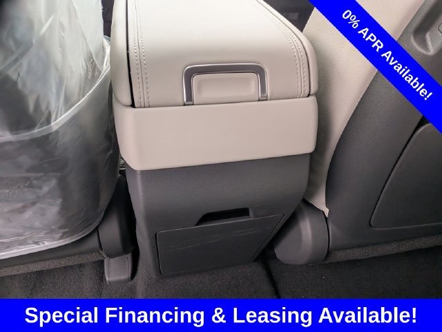 Used 2026 Black Hyundai Limited image 27