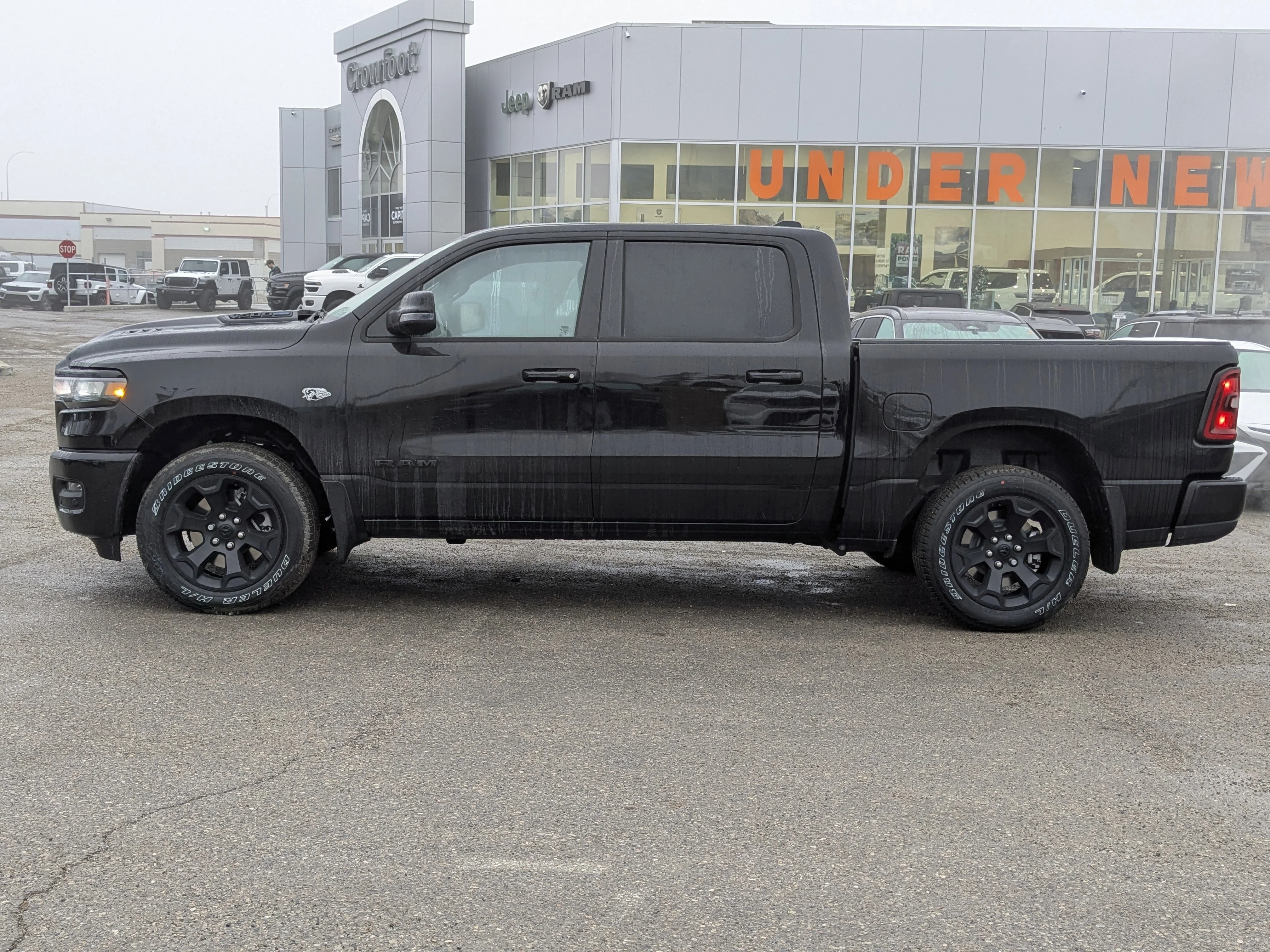 New 2026 Black RAM Sport - - Level 1 Equip Grp - Dual?Pane Panoramic Sunroof - Leather?Faced Bucket Seats - 5.7L image 5