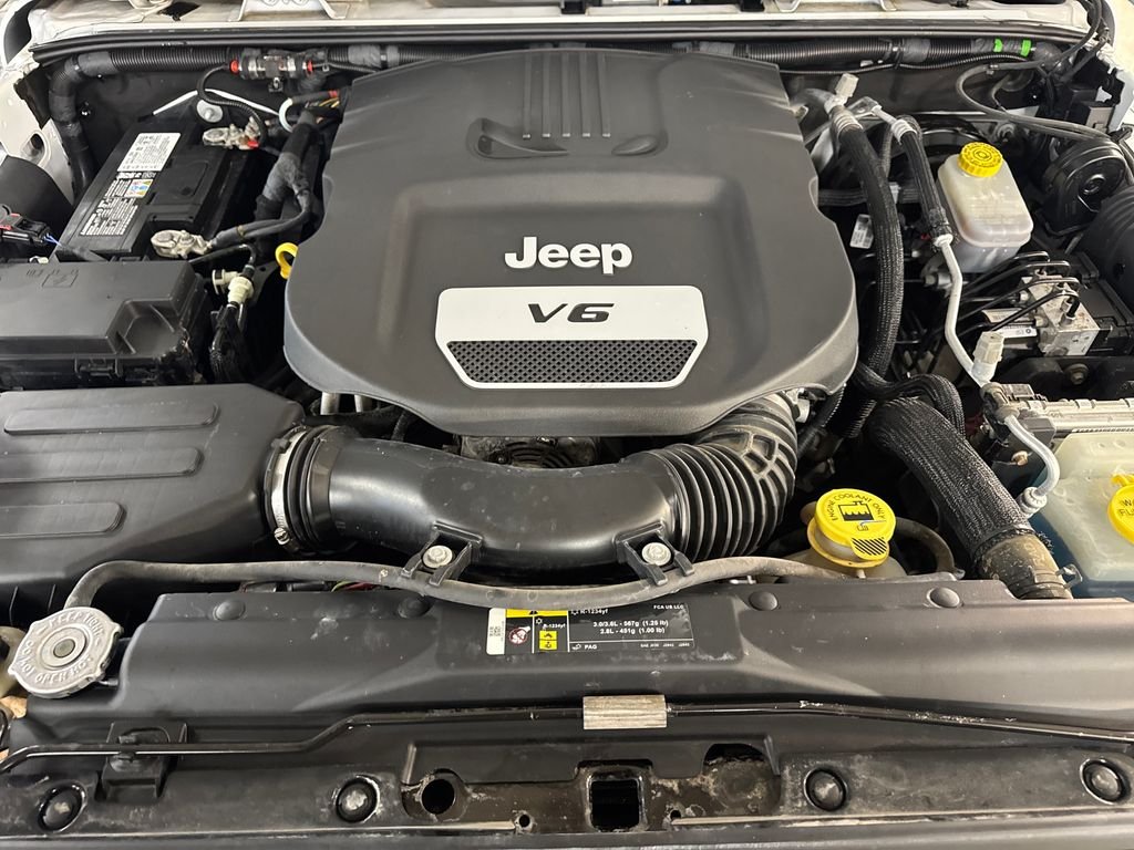 Used 2017 White Jeep Willys Wheeler image 10