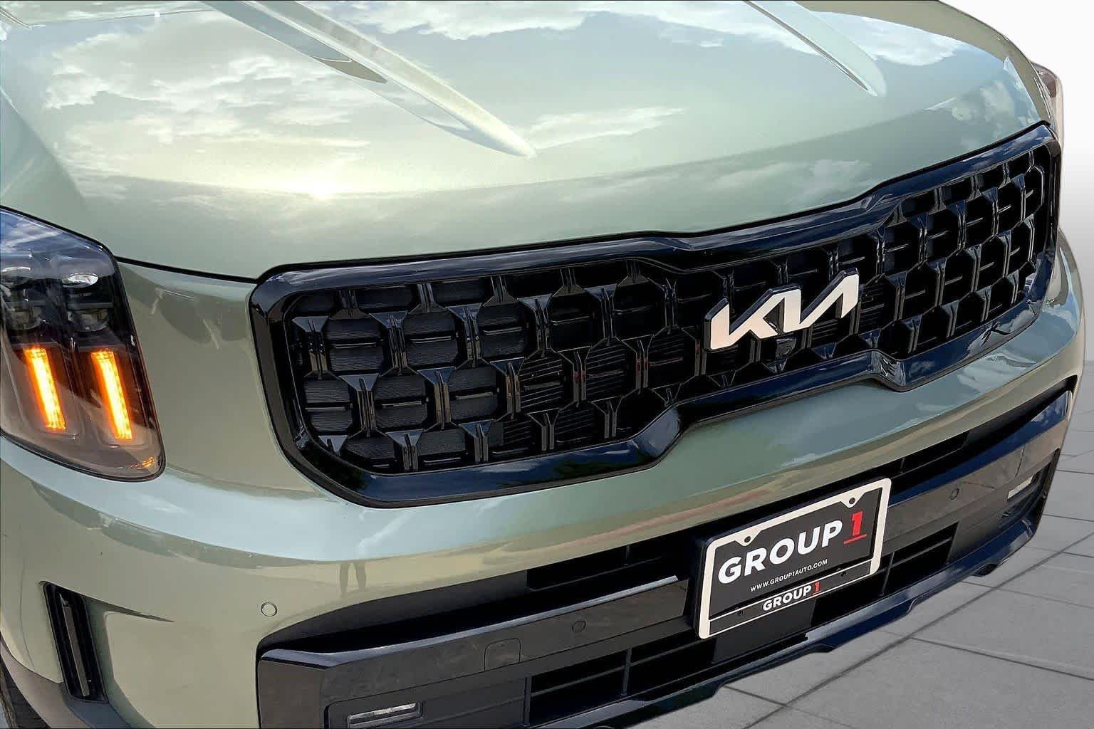 Used 2024 Jungle Green Kia SX X-Line image 30
