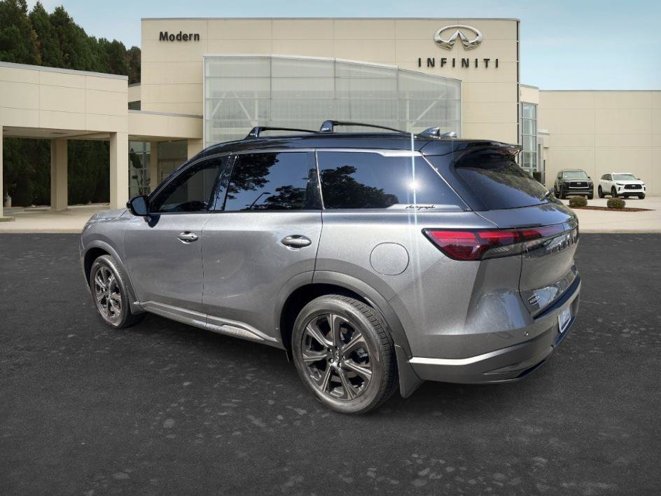 Used 2026 Graphite Shadow/Black Obsidian INFINITI AUTOGRAPH image 6