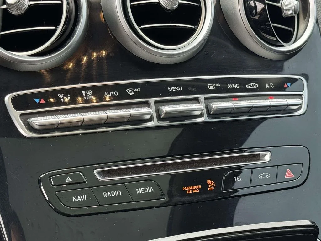Used 2017 White Mercedes-Benz C 300 image 18