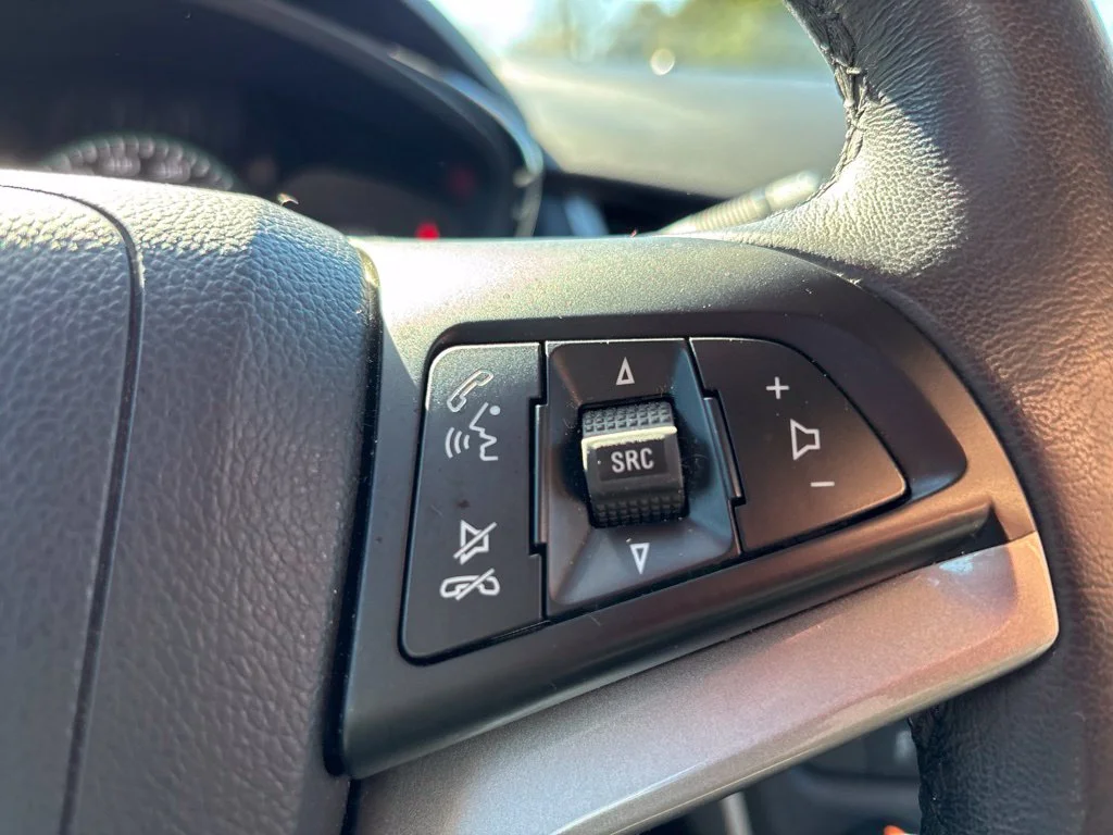 Used 2022 Blue Chevrolet LT image 22