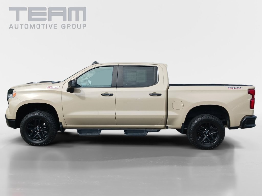 Used 2022 Beige Chevrolet LT Trail Boss image 4