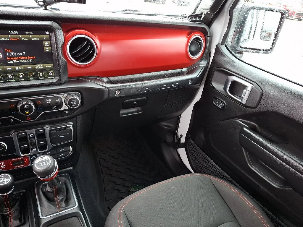 Used 2023 Bright White Clearcoat Jeep Rubicon image 17