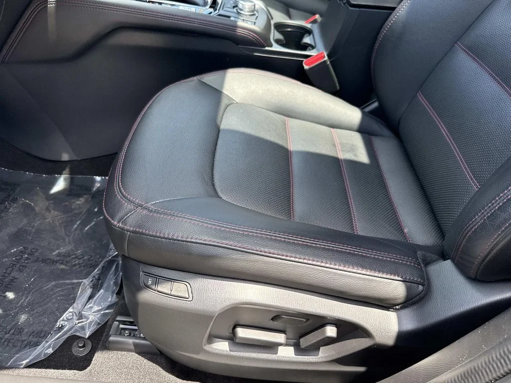 Certified Used 2025 Gray Mazda 2.5 Turbo Premium image 31