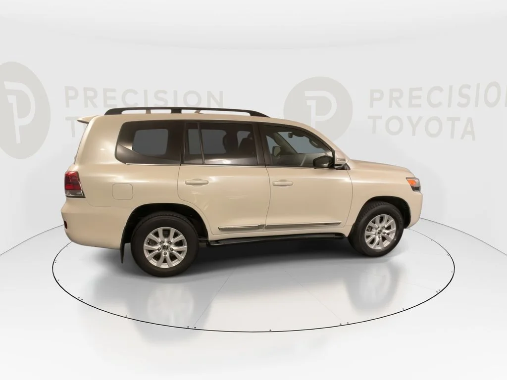 Used 2019 Blizzard Pearl Toyota Base image 21