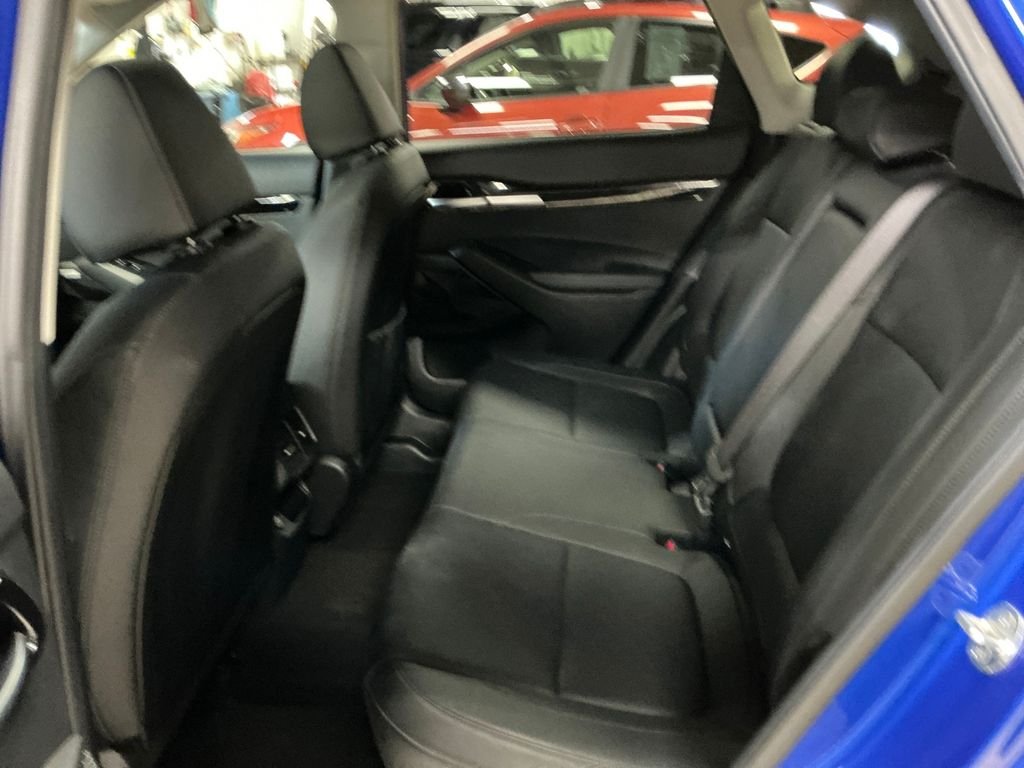 Used 2023 Blue Kia SX image 27