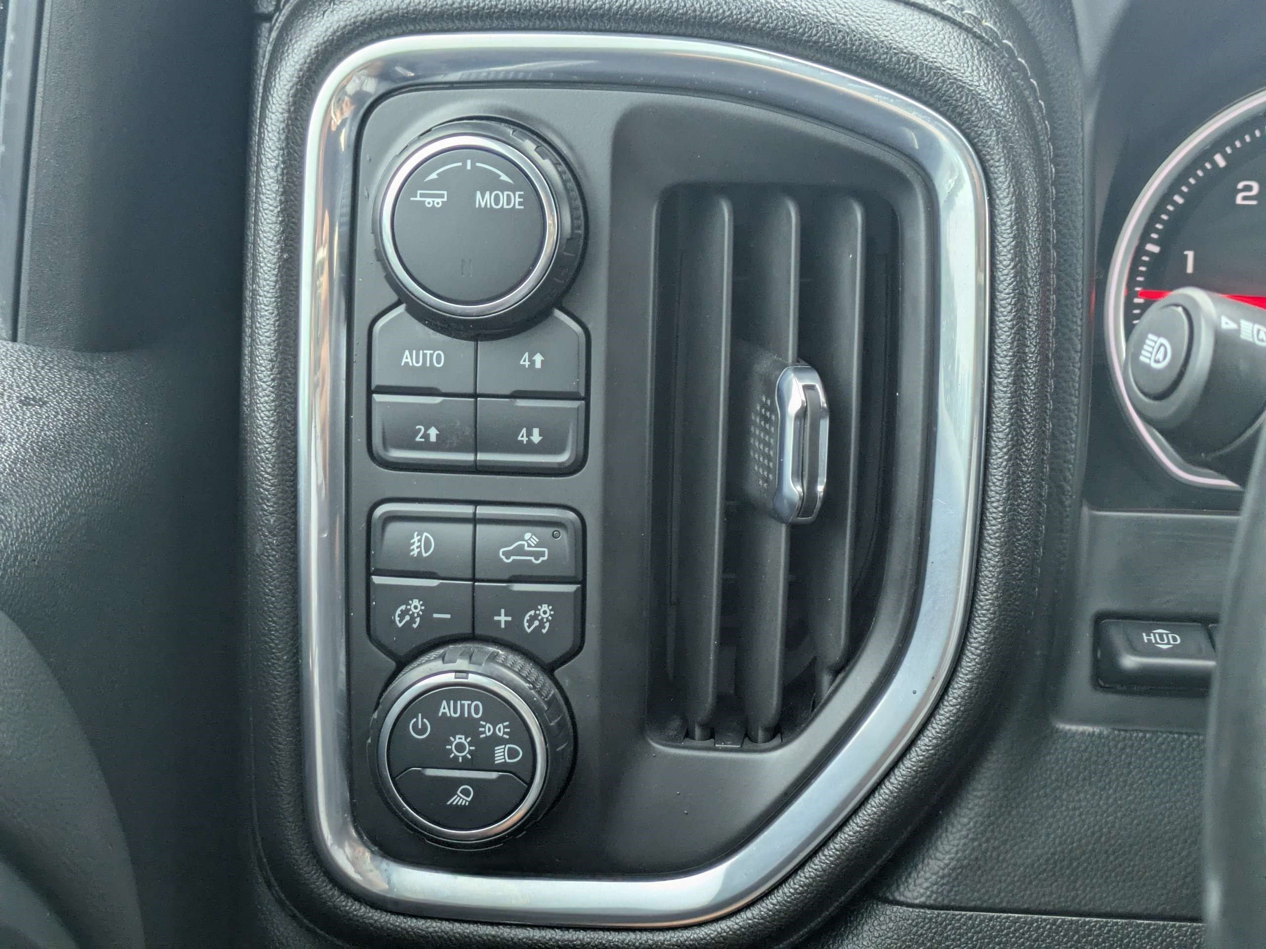 2020 Chevrolet Silverado 2500HD LTZ - Photo 27