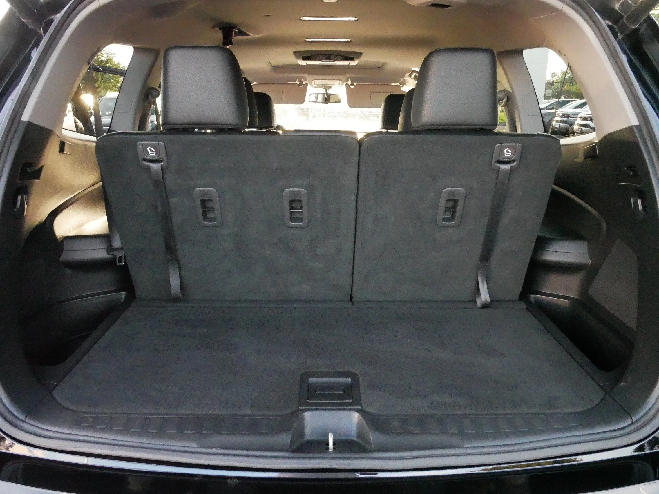 Used 2016 Crystal Black Pearl Honda EX-L image 17