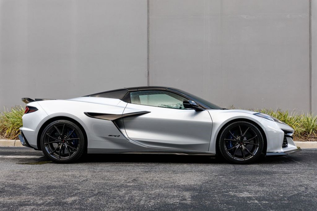 Used 2026 Blade Silver Metallic Chevrolet ZR1 image 6