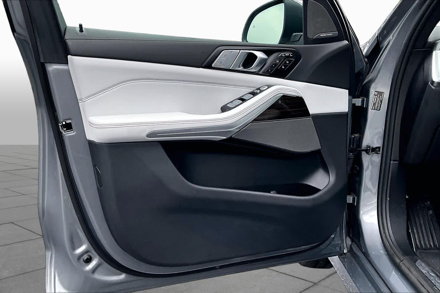 Certified Used 2026 Skyscraper Grey Metallic BMW xDrive40i image 22