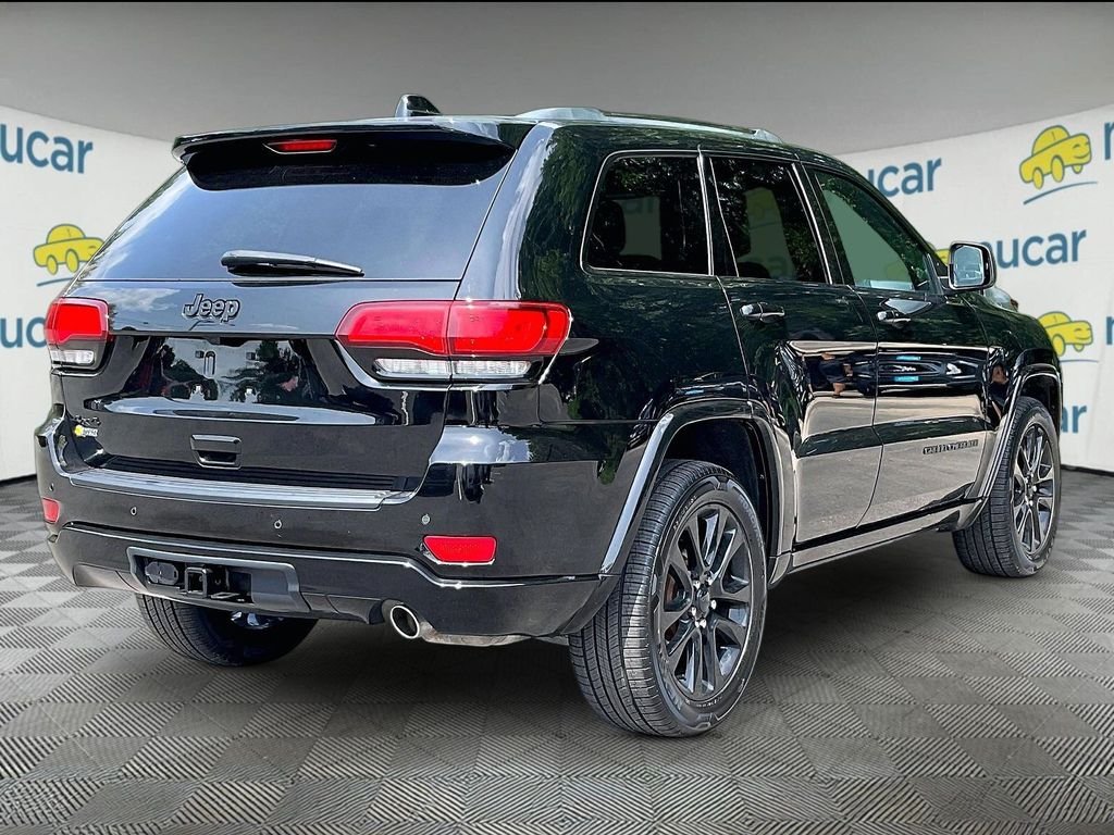 Used 2019 Black Jeep Altitude image 6