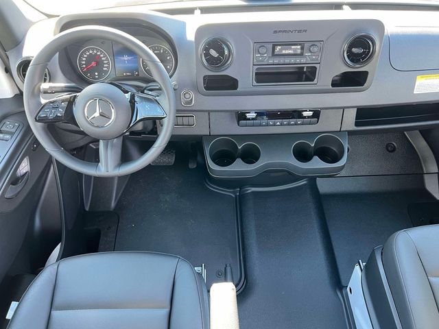 2026 Mercedes-Benz Sprinter Crew Van Base - Photo 16