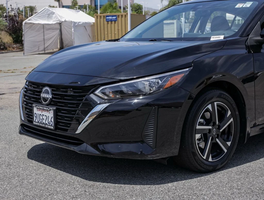 Used 2025 Black Nissan SV image 9