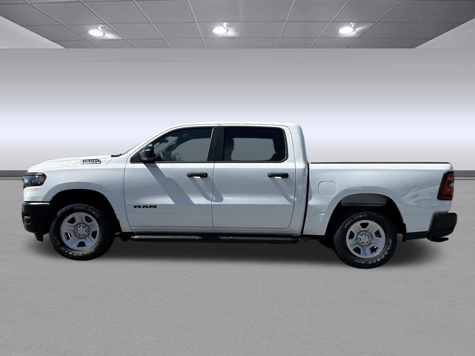 New 2026 Bright White Clear-Coat Exterior Paint RAM Tradesman image 2