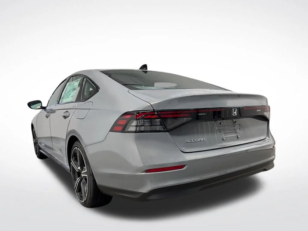 Certified Used 2026 Urban Gray Pearl Honda SE image 34