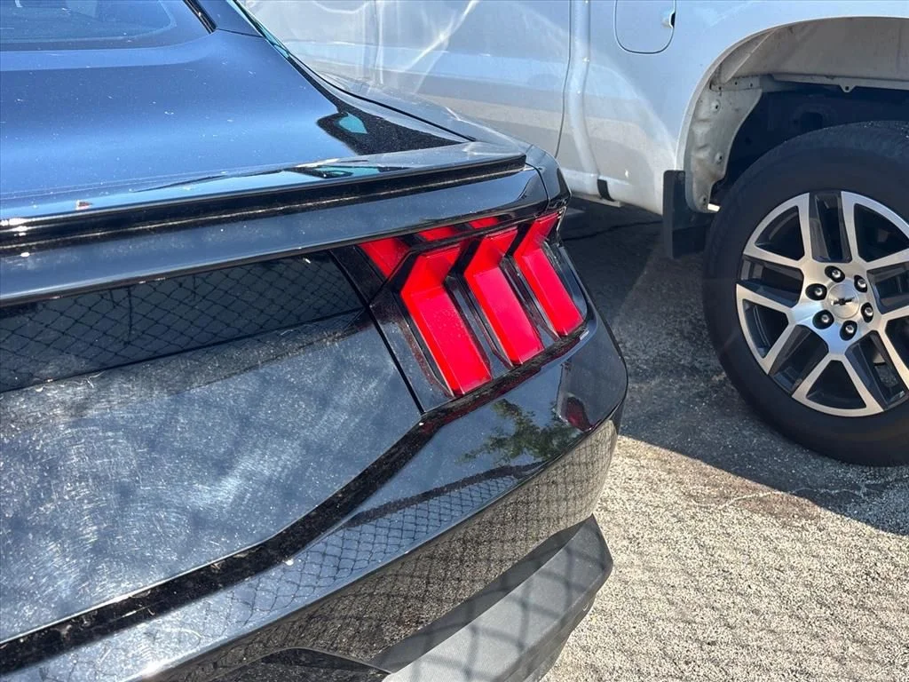 Used 2024 Black Ford EcoBoost image 10