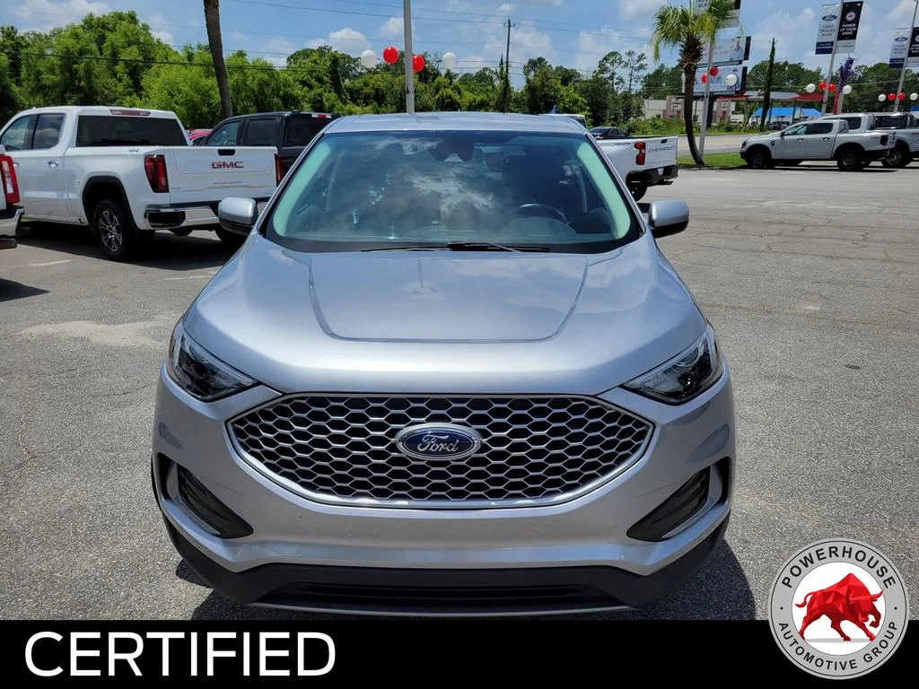 Used 2024 Silver Ford SEL image 9