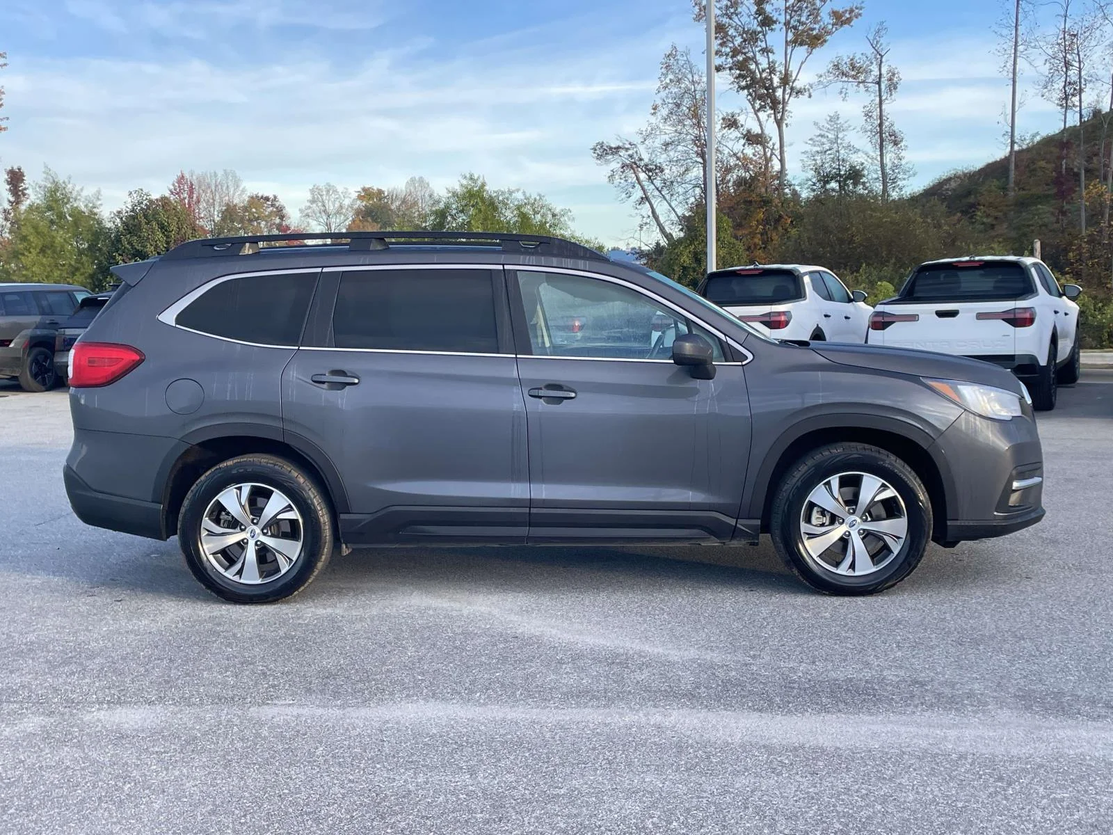Used 2020 Magnetite Gray Metallic Subaru Premium image 30