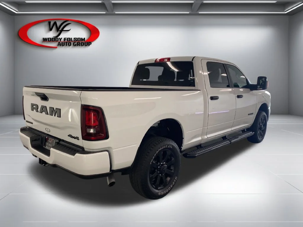 Used 2026 White Ram Big Horn image 7