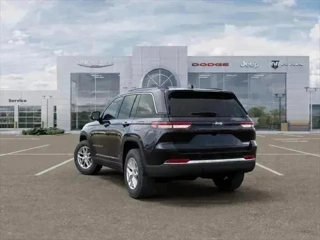 2025 Jeep Grand Cherokee Laredo - Photo 82