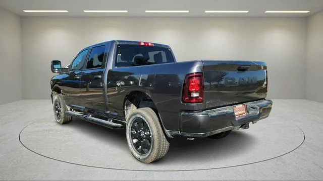 2026 RAM 2500 Big Horn - Photo 6