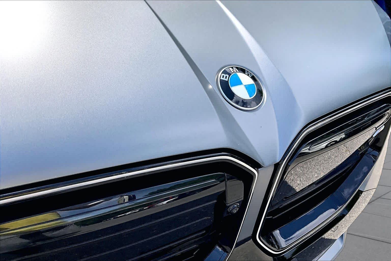 Used 2026 Frozen Pure Grey Metallic BMW M50 xDrive image 29