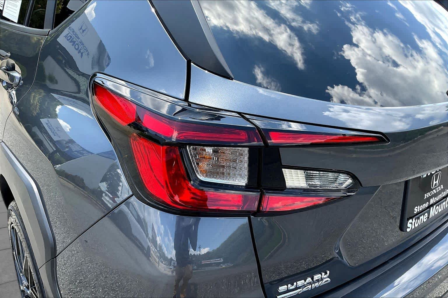 Used 2025 Magnetite Gray Metallic Subaru Limited image 29