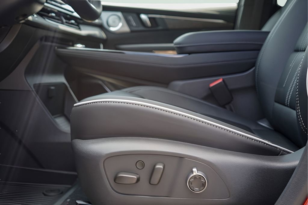 2026 Buick Enclave Avenir - Photo 18