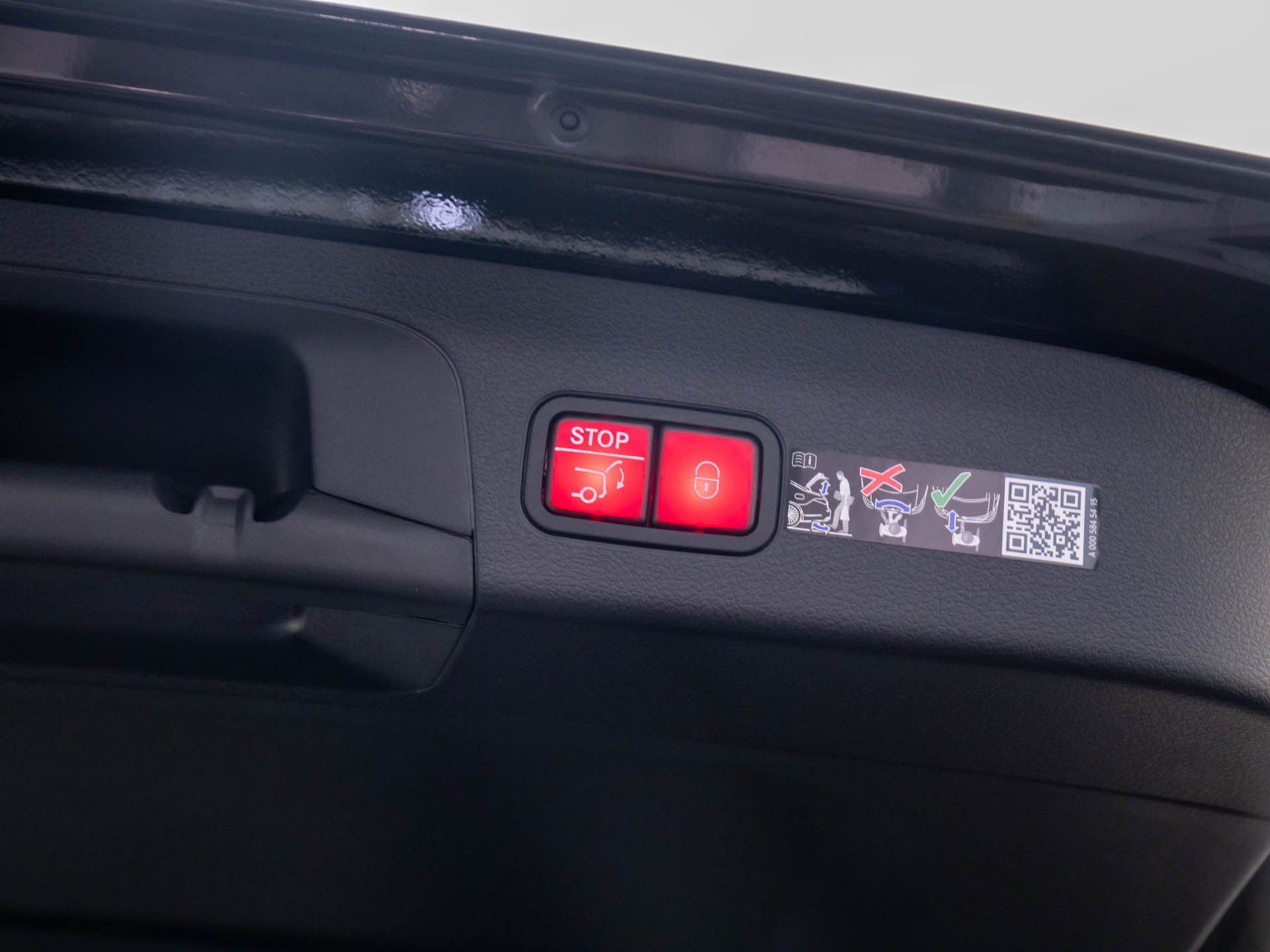 New 2026 Black Mercedes-Benz GLS 450 image 80