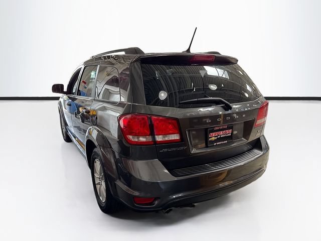 Used 2016 Granite Crystal Metallic Clearcoat Dodge SXT image 8