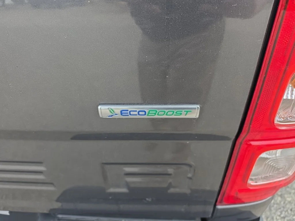 Used 2019 Gray Ford XL image 6