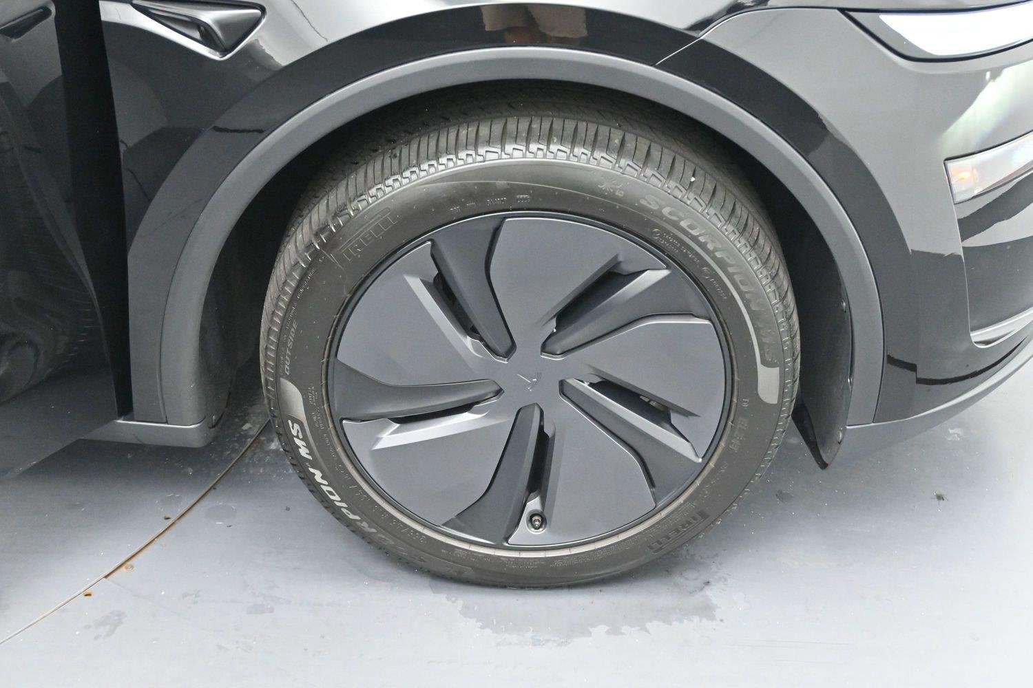 Used 2026 Diamond Black Tesla Long Range image 30