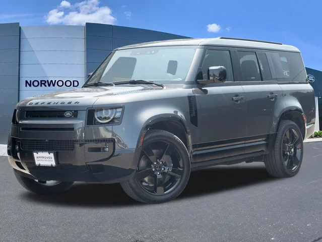 2026 Land Rover Defender 130 X-Dynamic SE