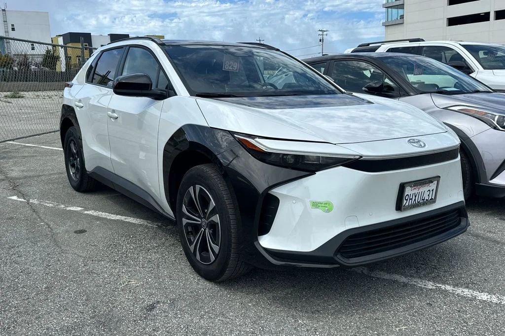 Certified Used 2023 Beige Toyota XLE image 2