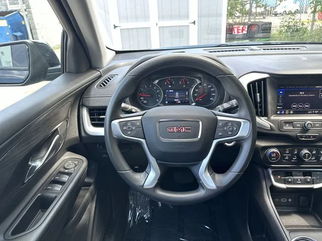 Used 2023 Black GMC SLE image 13