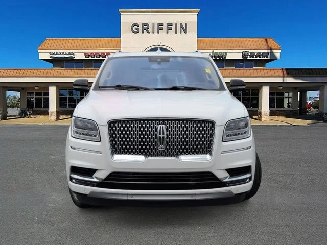 Used 2020 White Lincoln Reserve image 12